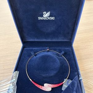 NWT Rose gold Swarovski crystal necklace